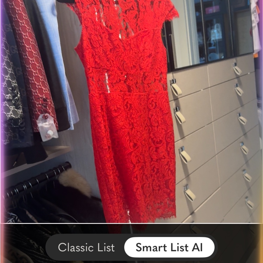 SAYLOR Red Sheath Mini Dress Sleeveless Crew Neck